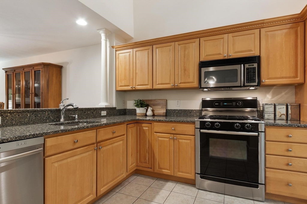 7 Faxon Drive 7