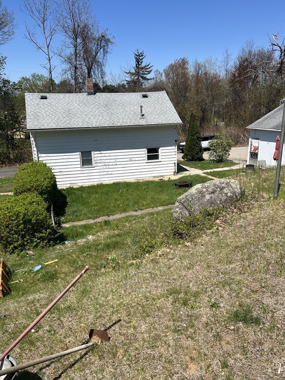 69 Ross Ave