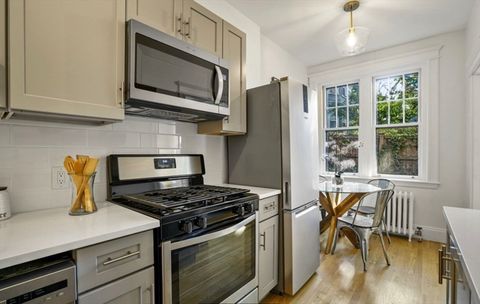 Photo of 5 Crawford Street #3, Cambridge, MA 02139 (MLS # 73506990)
