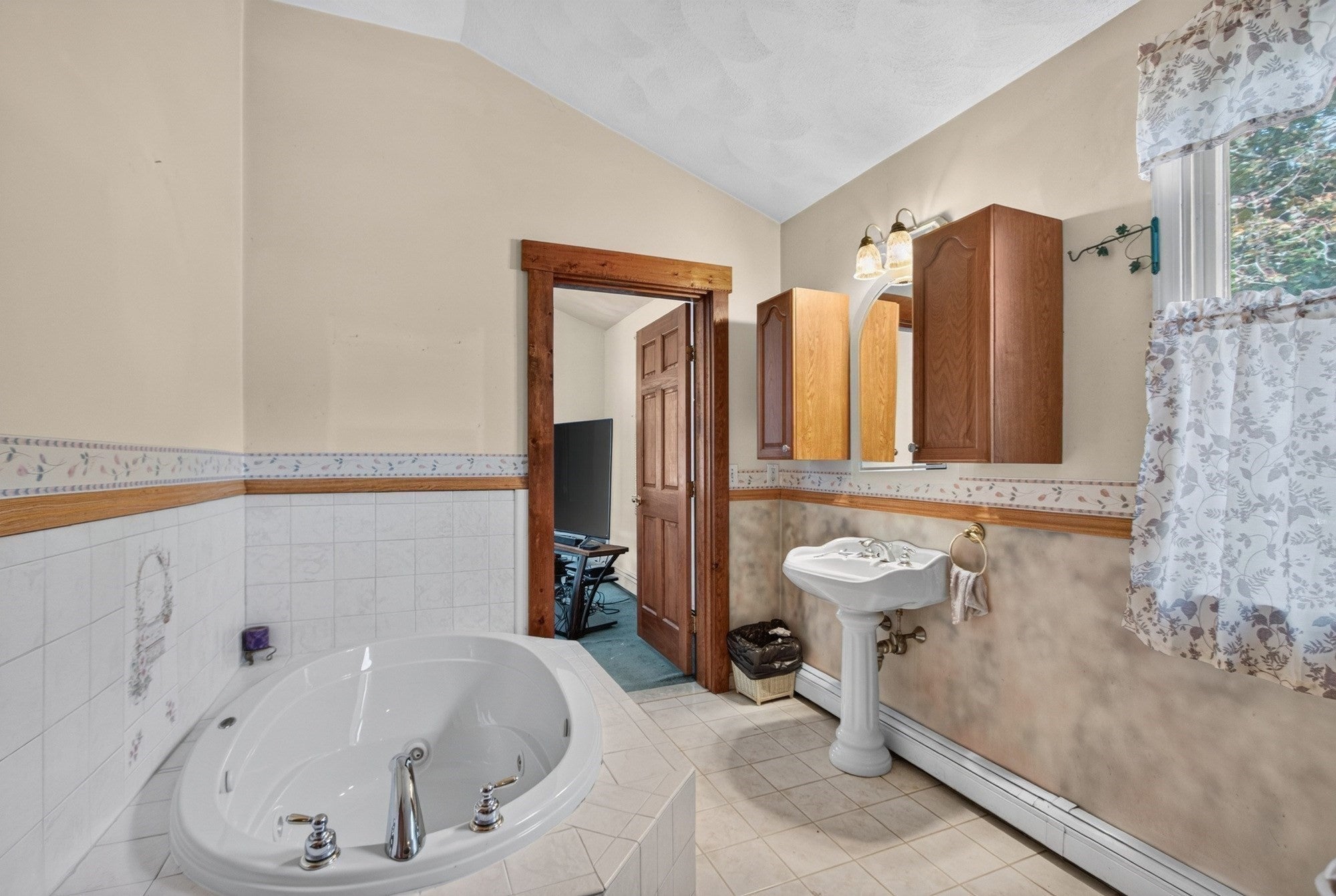 15 Ellington Rd, Tewksbury, MA, 15 Ellington Rd, Tewksbury, MA Photo #19