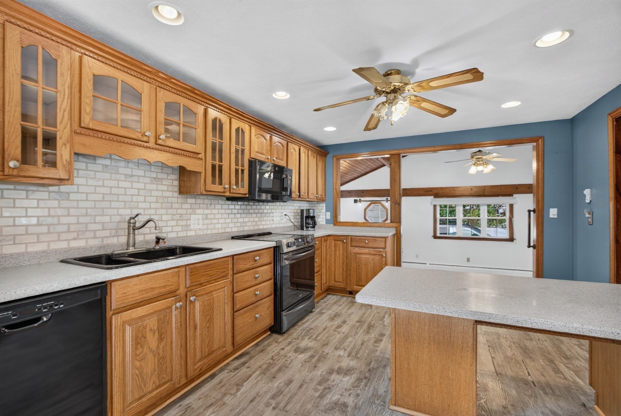 15 Ellington Rd, Tewksbury, MA, 15 Ellington Rd, Tewksbury, MA Photo #12