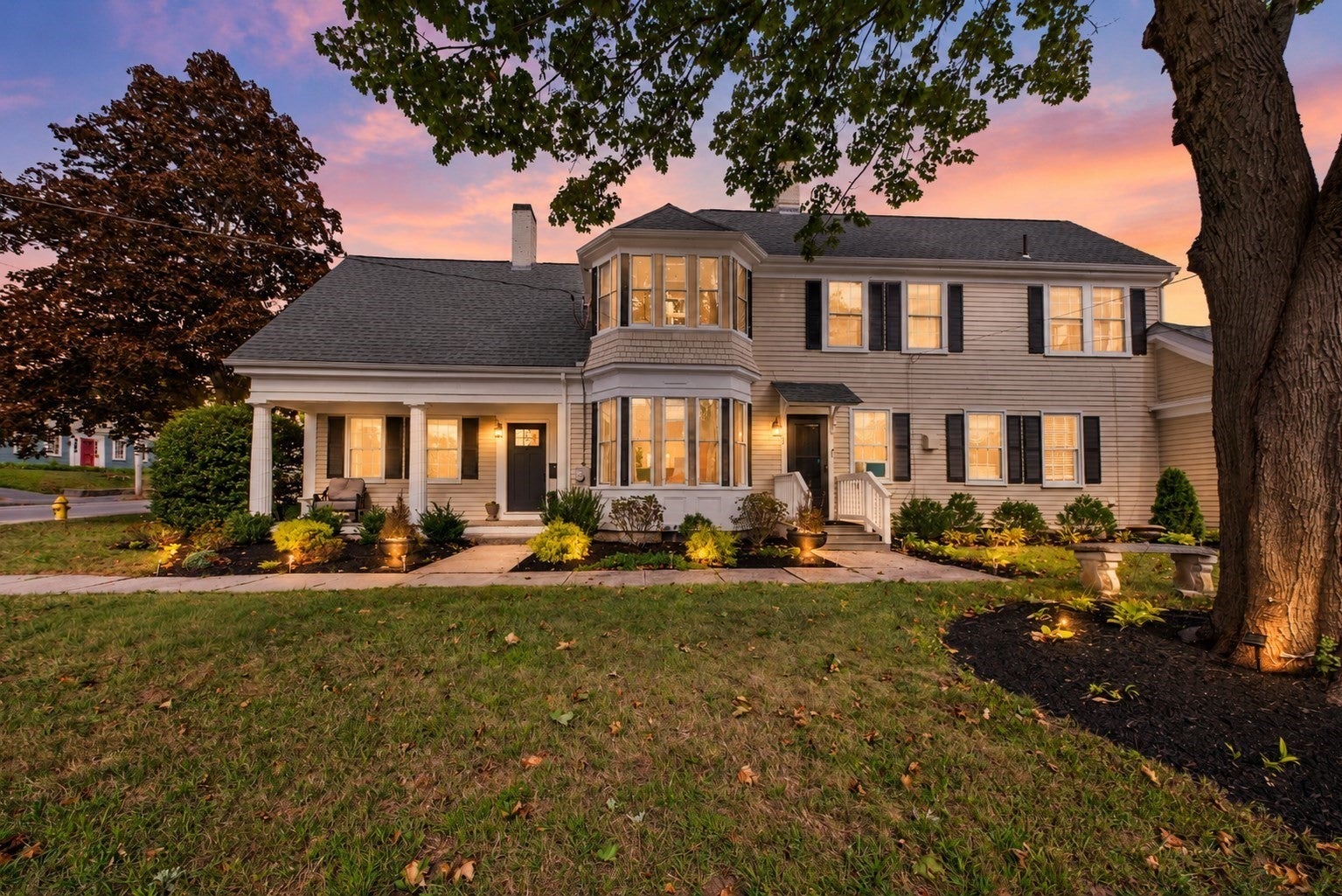 Photo of 83 Union St, Rockland, MA
