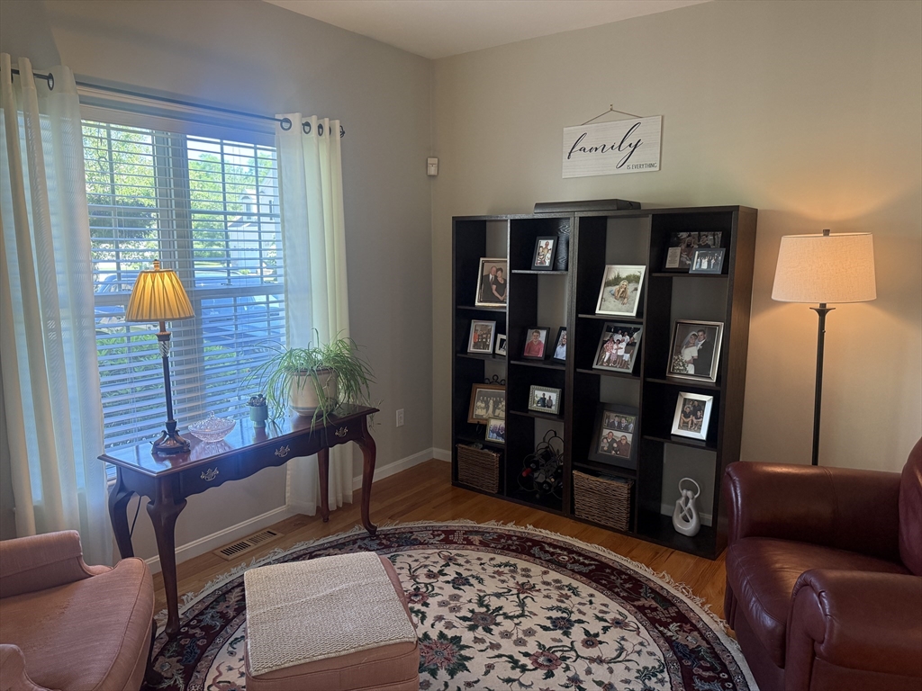 31 Daisy Ln 31
