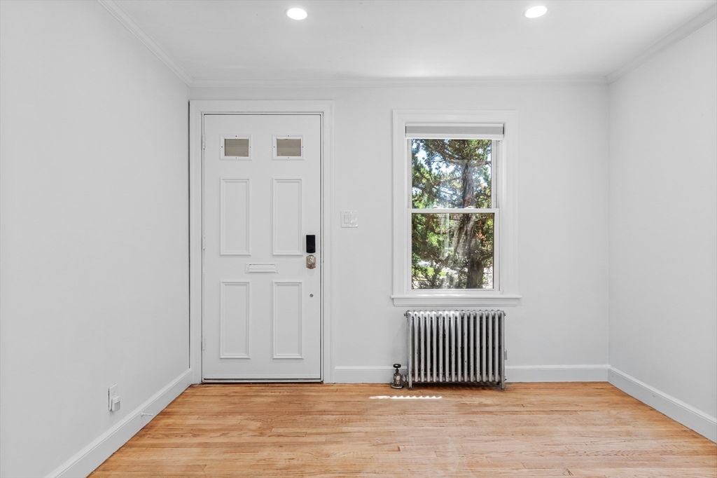 299 Appleton St