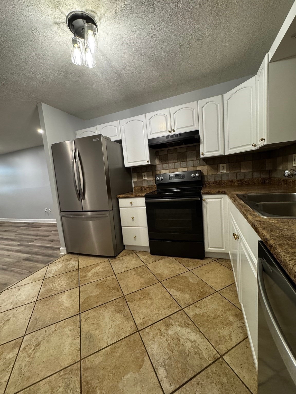6 Walker Rd #4, North Andover, MA Photo #4