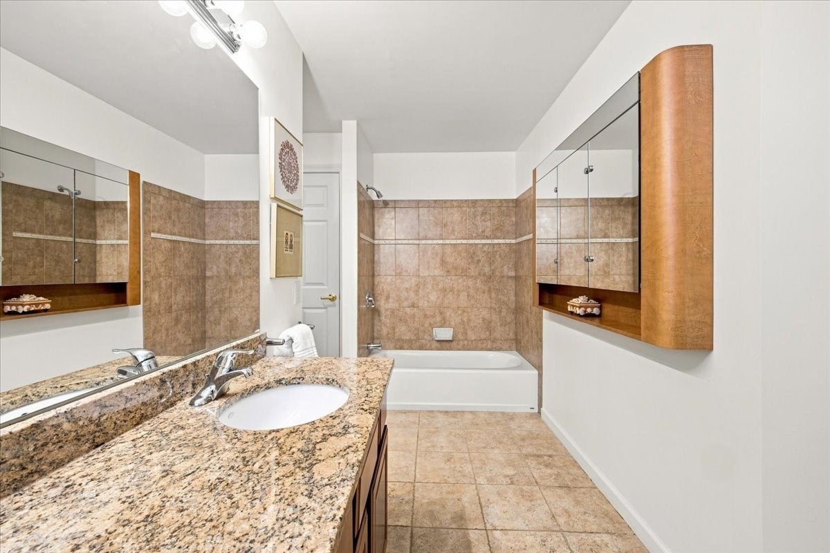 989 East St #303, Dedham, MA Photo #25