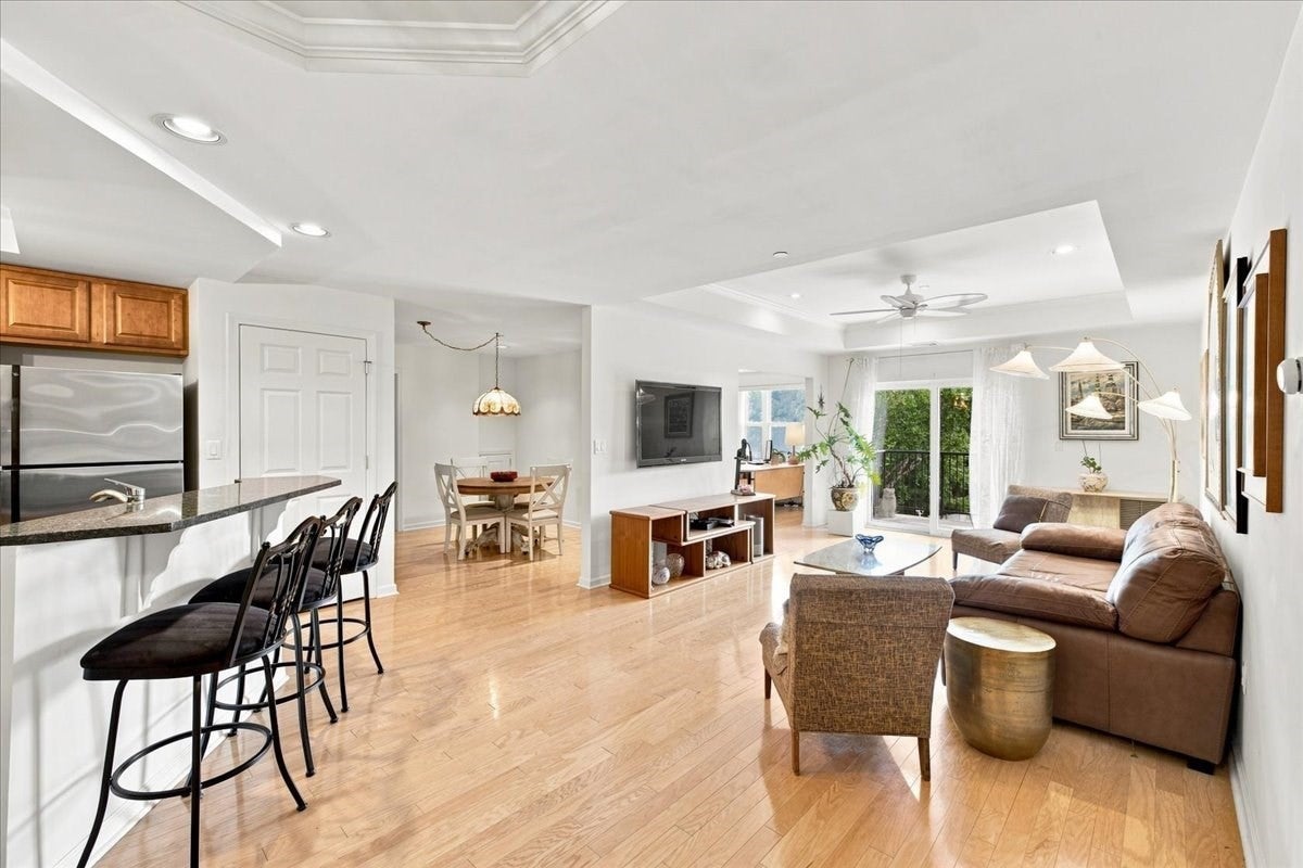 989 East St #303, Dedham, MA Photo #15