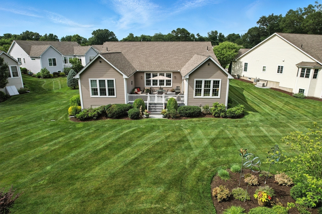 13 Feather Reed Ln 13
