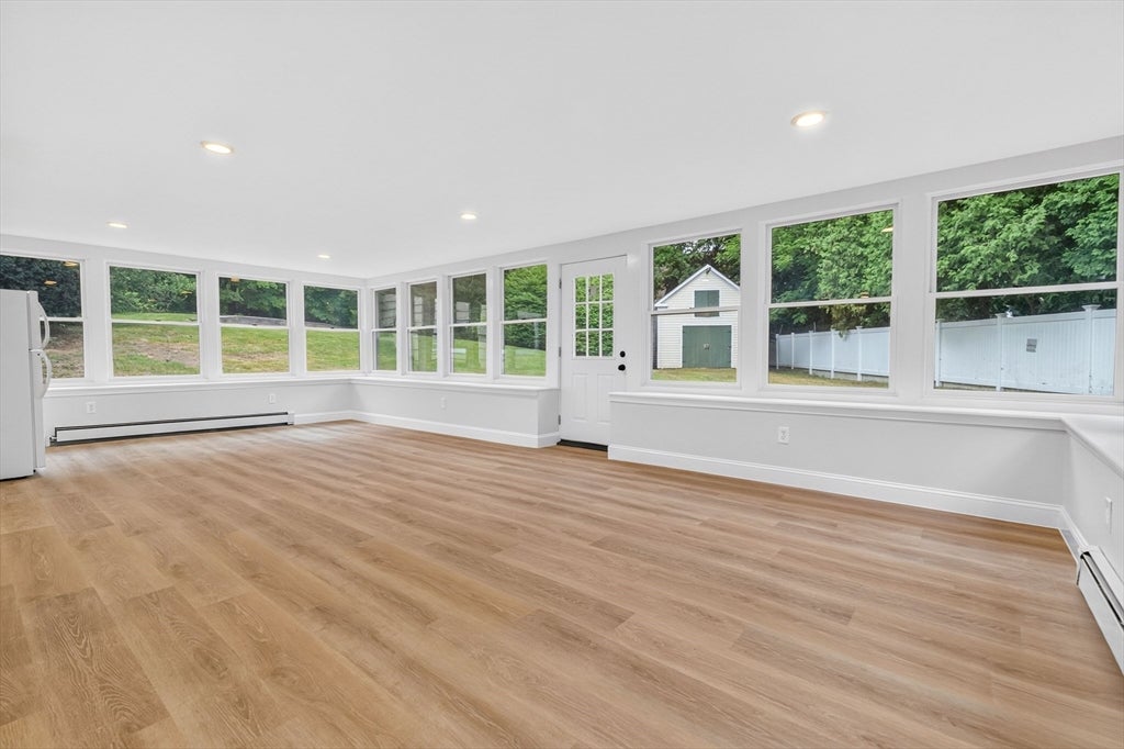 48 Oxford Rd, Westwood, MA, 48 Oxford Rd, Westwood, MA Photo #33