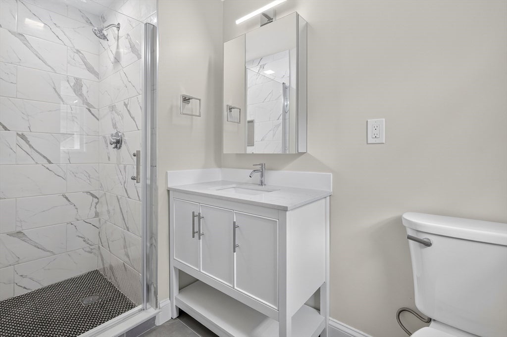 48 Oxford Rd, Westwood, MA, 48 Oxford Rd, Westwood, MA Photo #20