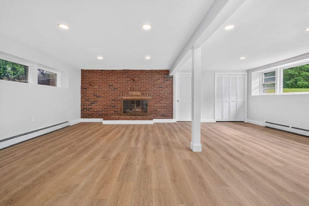 48 Oxford Rd, Westwood, MA, 48 Oxford Rd, Westwood, MA Photo #21