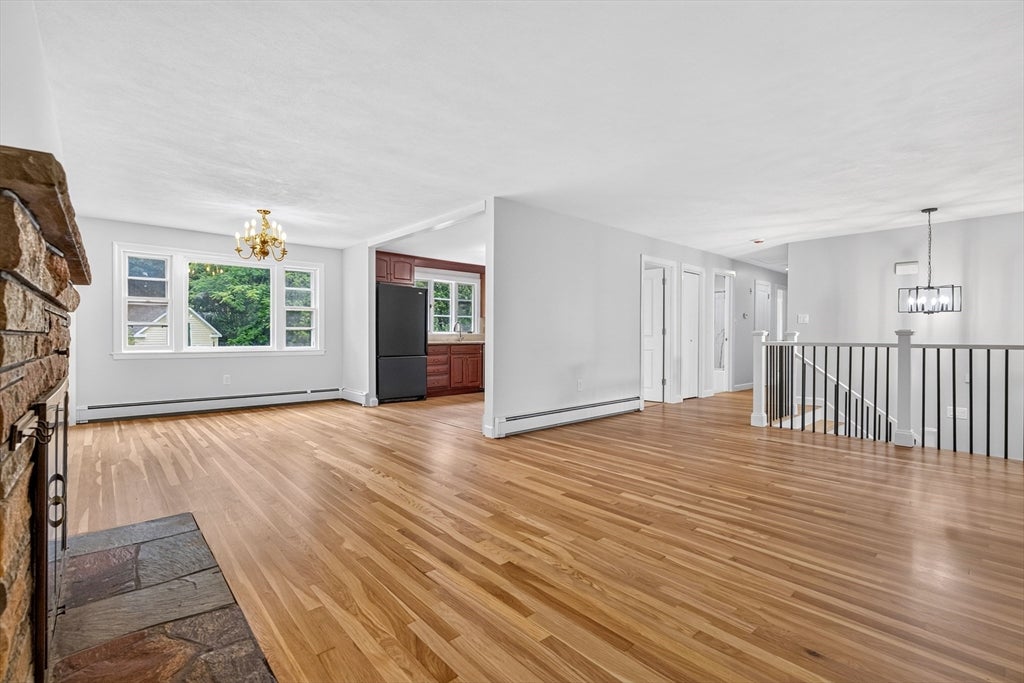 48 Oxford Rd, Westwood, MA, 48 Oxford Rd, Westwood, MA Photo #7