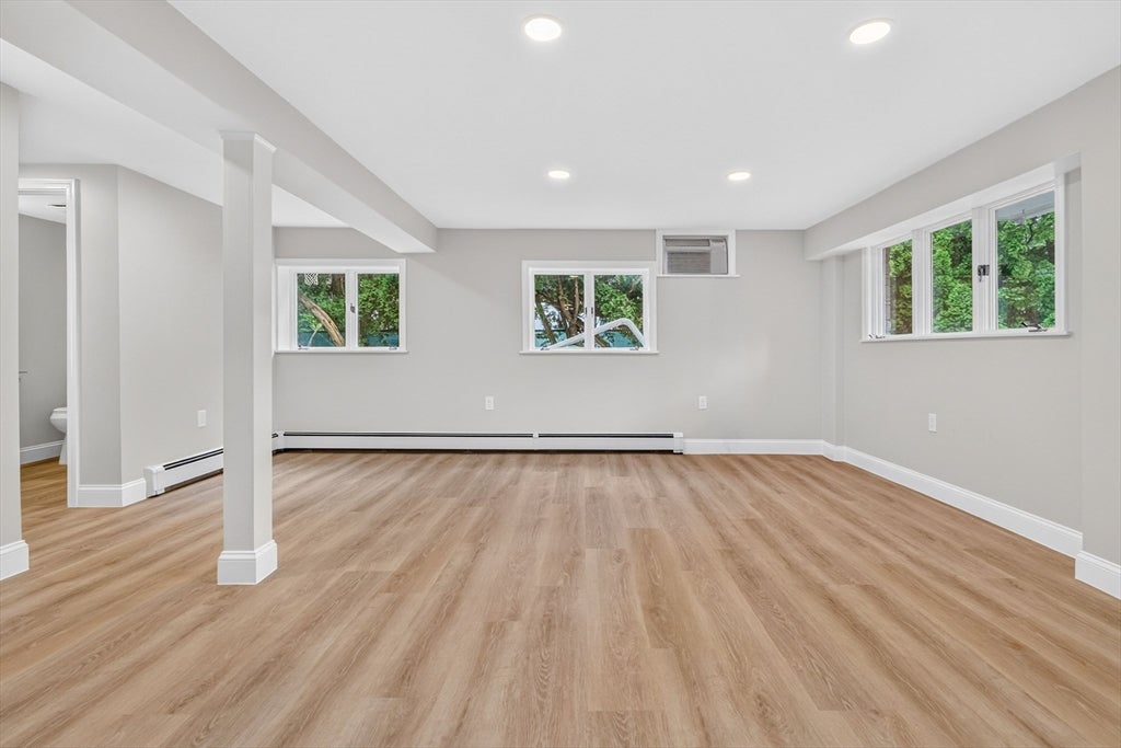 48 Oxford Rd, Westwood, MA, 48 Oxford Rd, Westwood, MA Photo #29