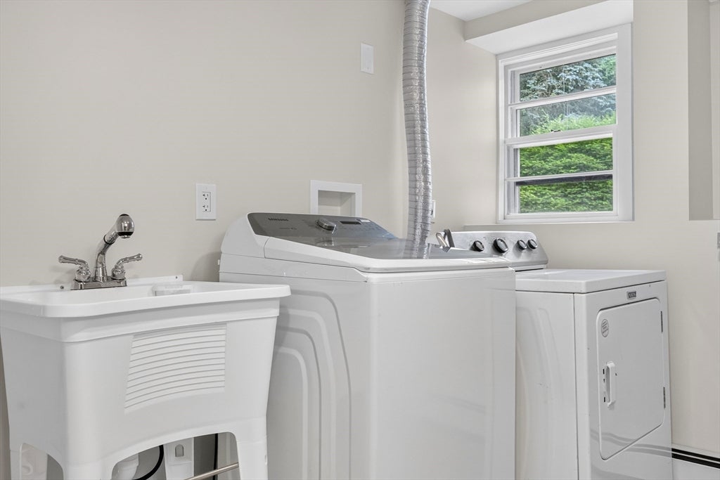 48 Oxford Rd, Westwood, MA, 48 Oxford Rd, Westwood, MA Photo #27