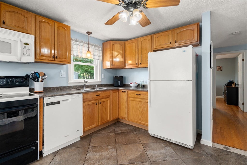 195 Cady St, Ludlow, MA, 195 Cady St, Ludlow, MA Photo #30