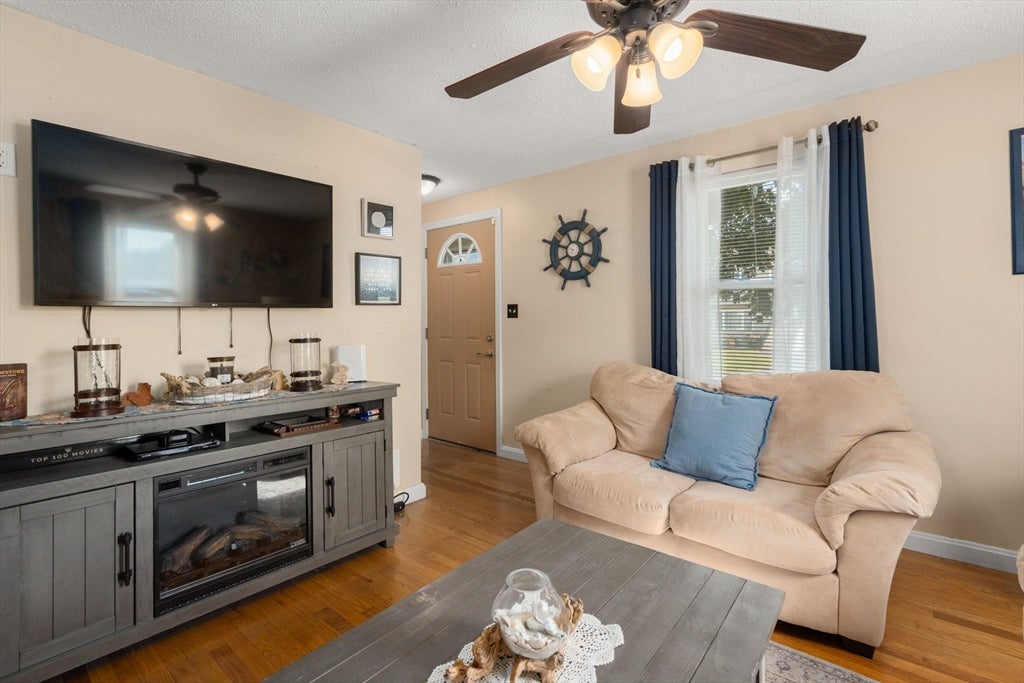 195 Cady St, Ludlow, MA, 195 Cady St, Ludlow, MA Photo #24