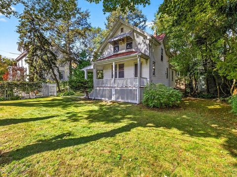 16 Hilburn Pl Boston MA 02131