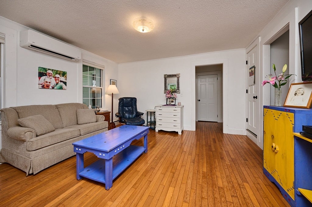 80 Jackson St, Belchertown, MA, 80 Jackson St, Belchertown, MA Photo #8