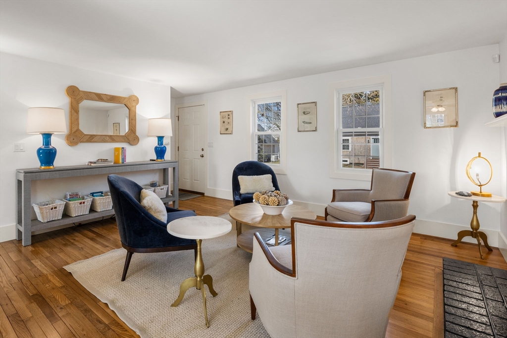 50 Eldredge Square S