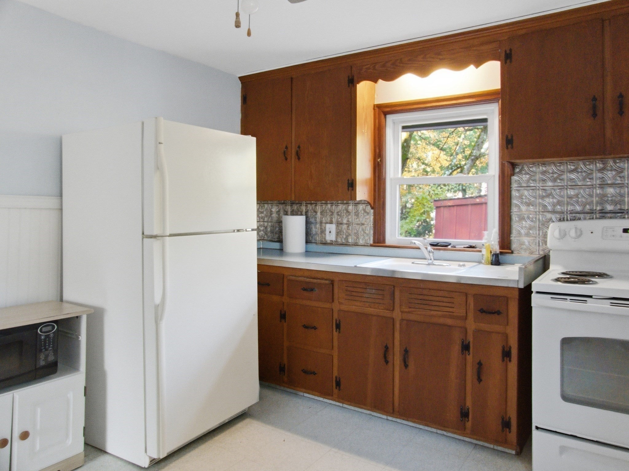 112 Pittroff Ave, South Hadley, MA, 112 Pittroff Ave, South Hadley, MA Photo #6