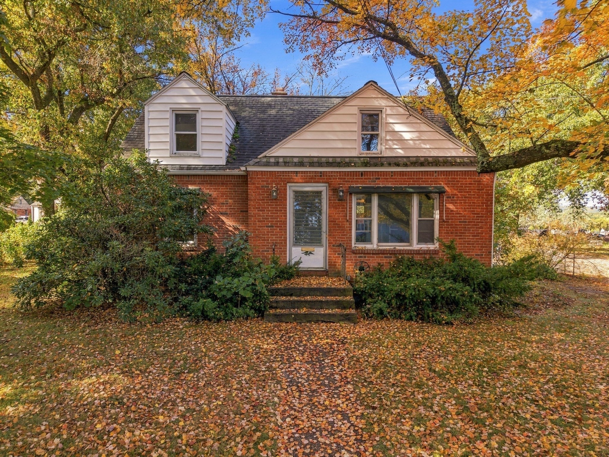 112 Pittroff Ave, South Hadley, MA, 112 Pittroff Ave, South Hadley, MA Photo #1