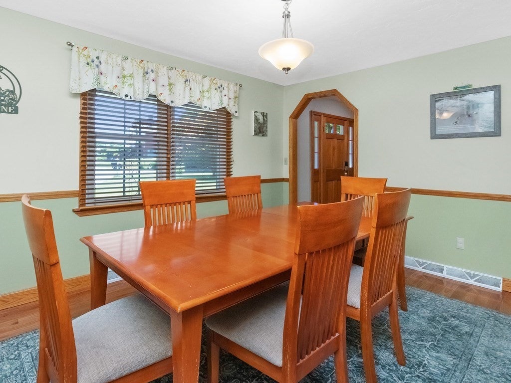 137 Harrington Road, Waltham, MA, 137 Harrington Road, Waltham, MA Photo #10