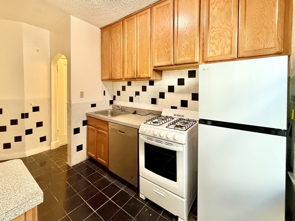26 Chiswick Rd 6