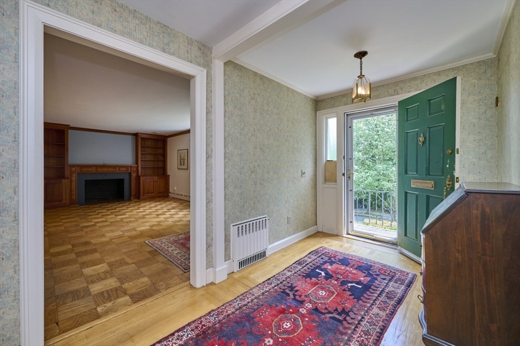 119 Rawson Rd