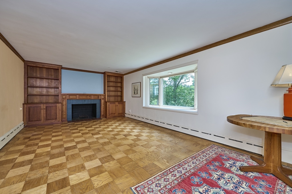 119 Rawson Rd
