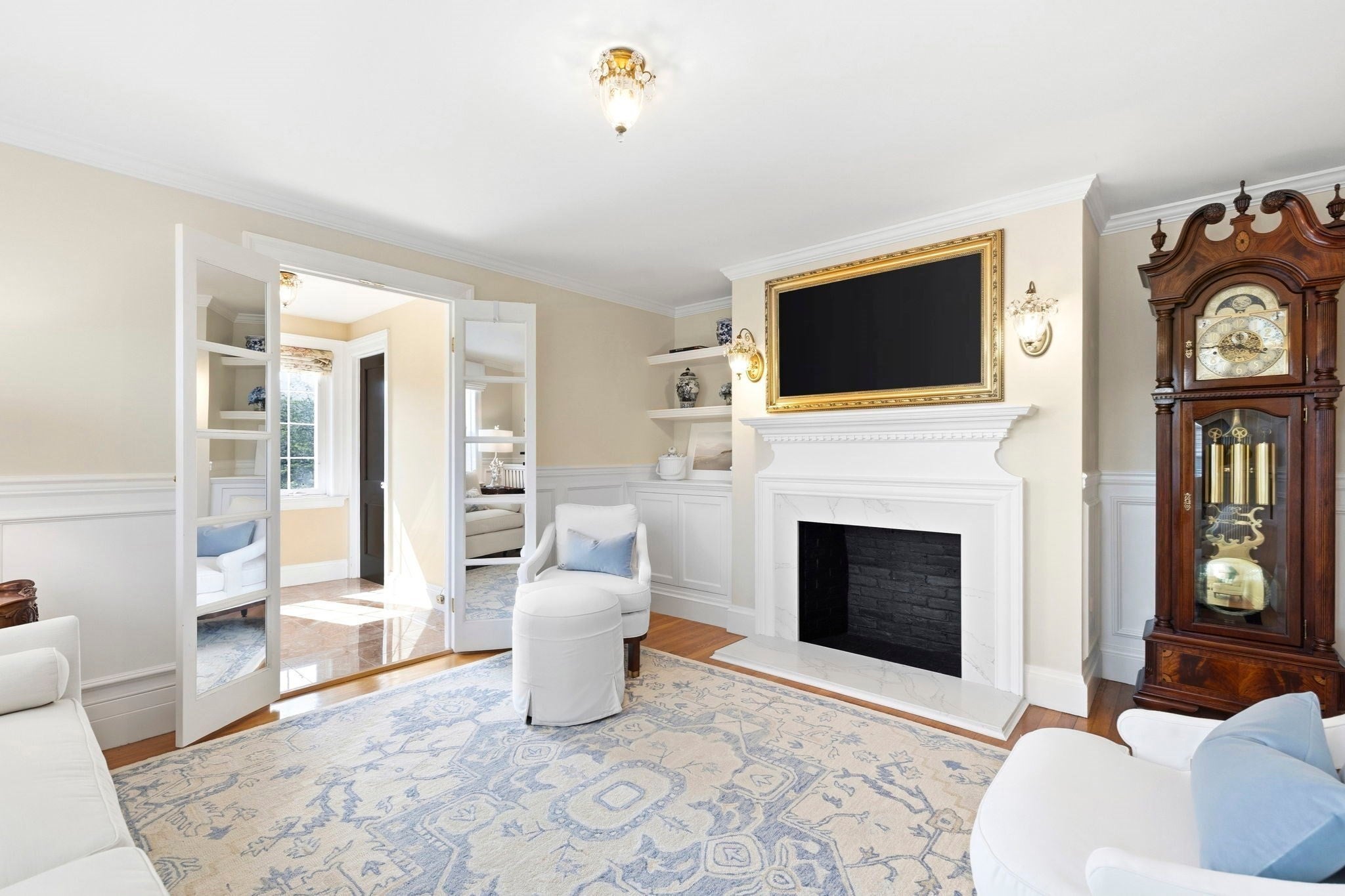 298 Main Street 31