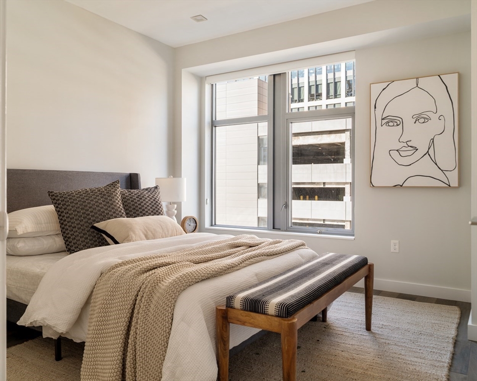 Somerville, Massachusetts 02145, United States, 2 Bedrooms Bedrooms, ,1 BathroomBathrooms,Residential,Active,245121