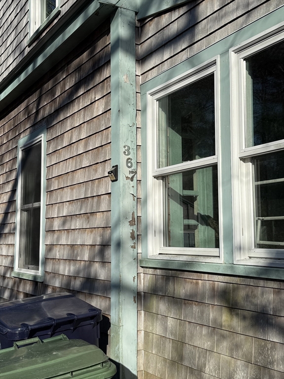 367 Front St
