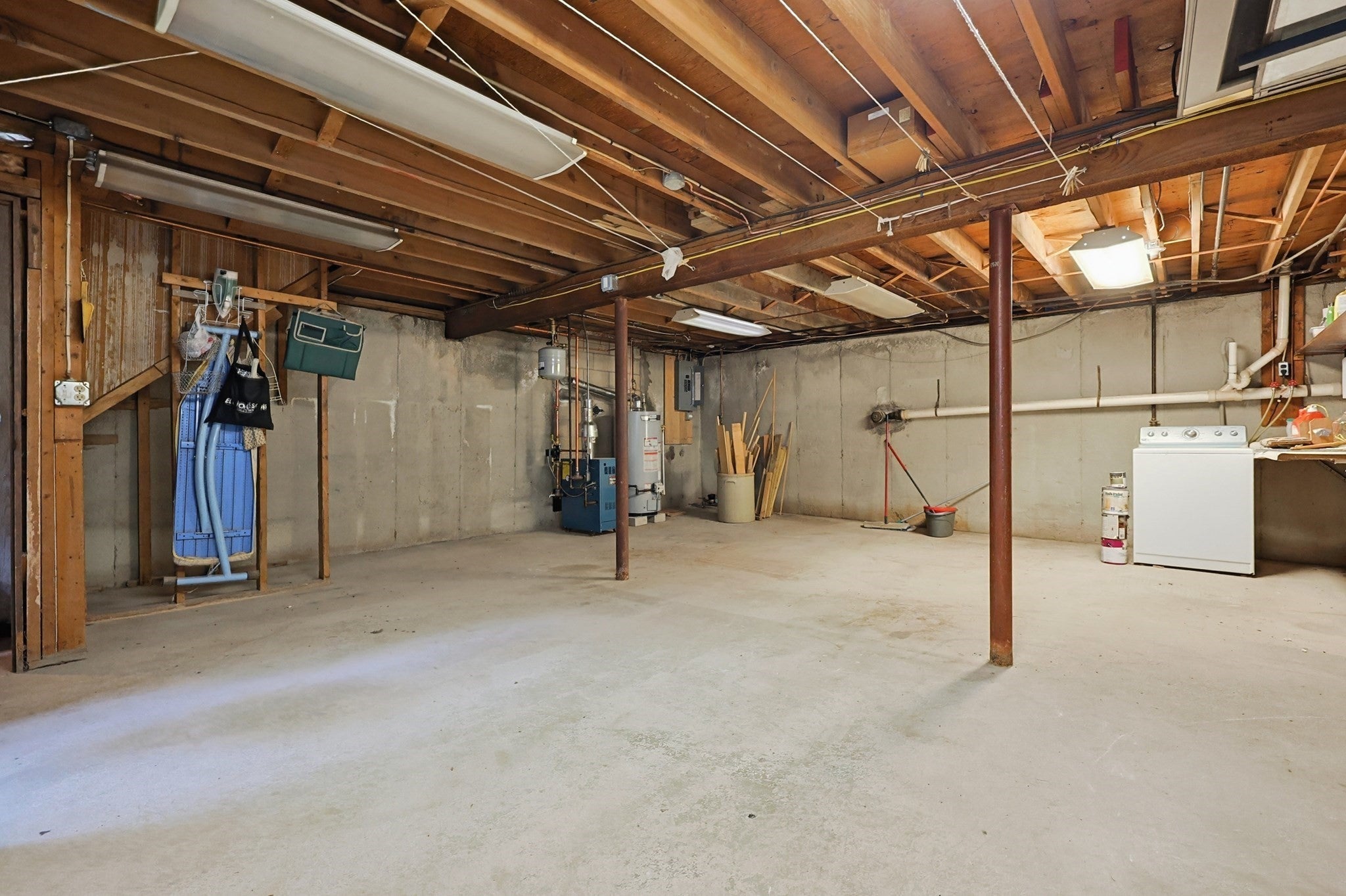 605 Wood Street, Swansea, MA Photo #35