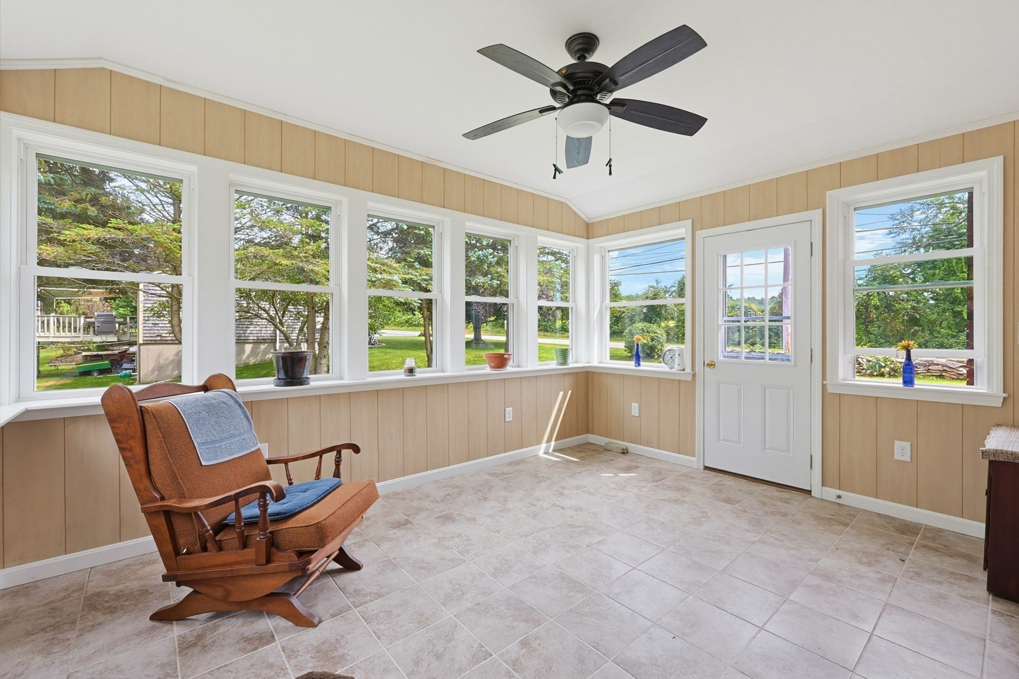 605 Wood Street, Swansea, MA Photo #20