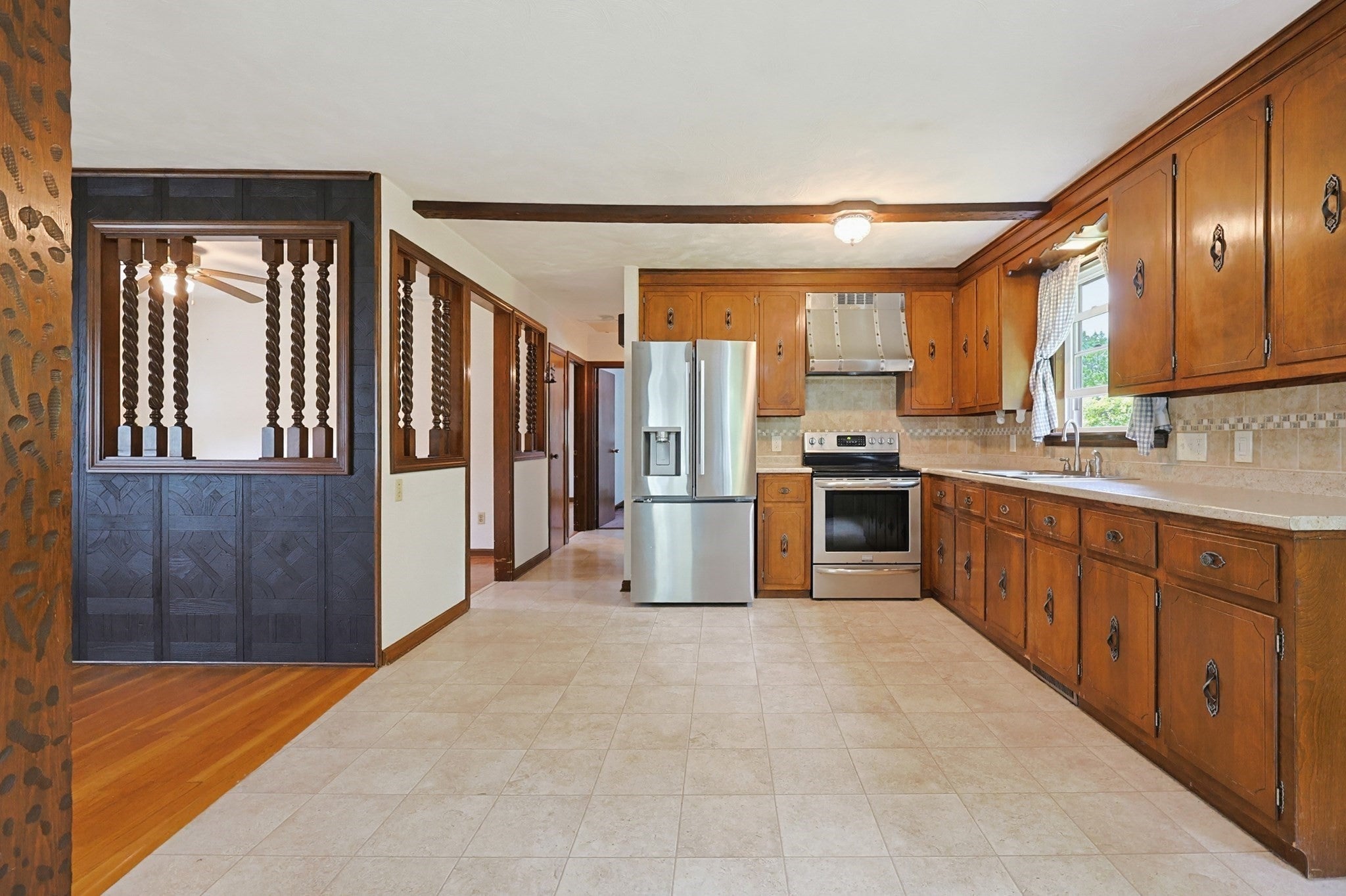 605 Wood Street, Swansea, MA Photo #12