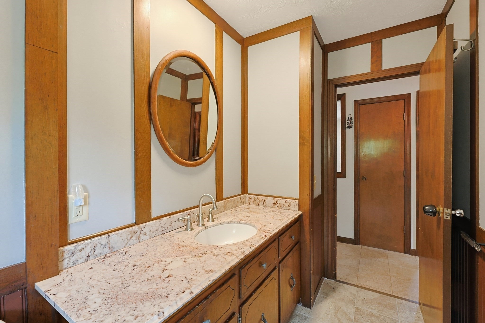 605 Wood Street, Swansea, MA Photo #25