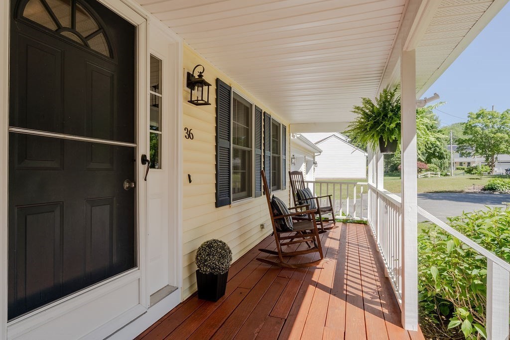 36 Winterberry Lane
