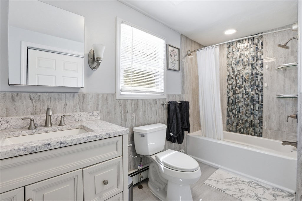 107 Pond St, Rockland, MA Photo #28