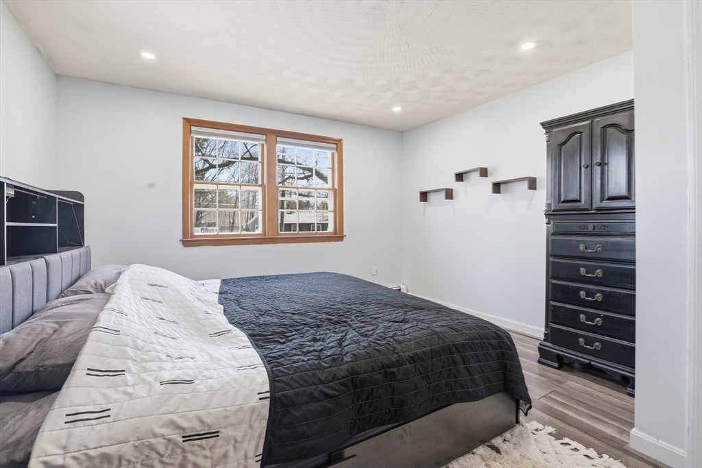 107 Pond St, Rockland, MA Photo #25