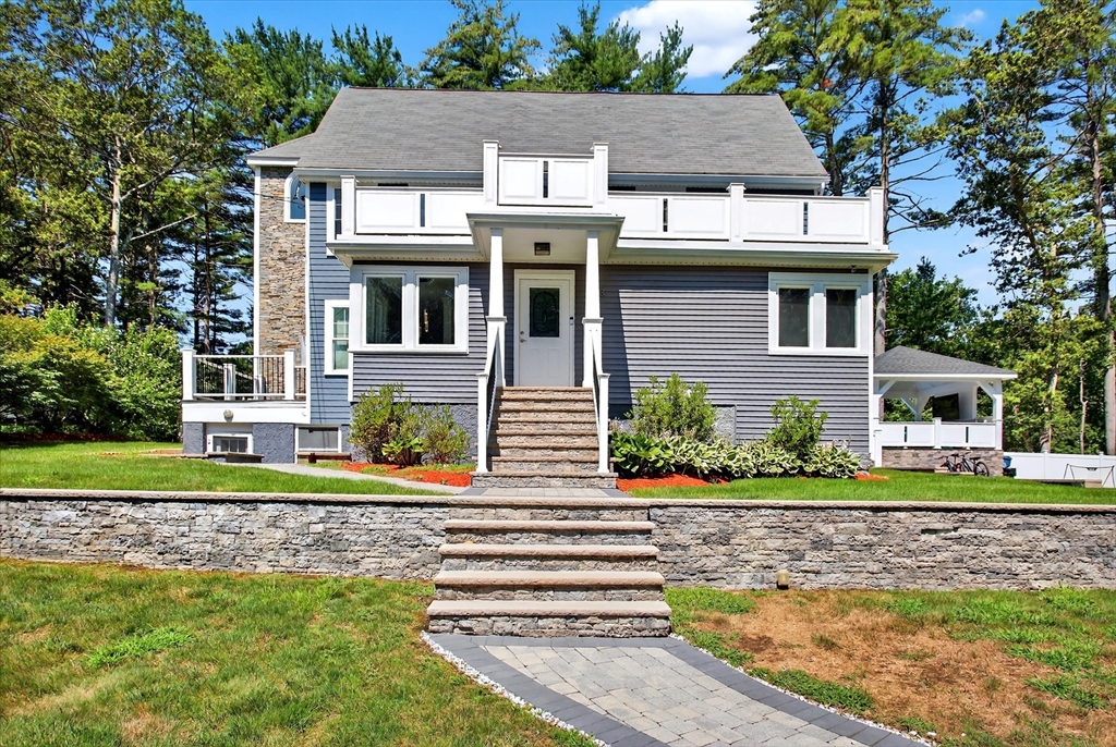 63 Outlook Rd