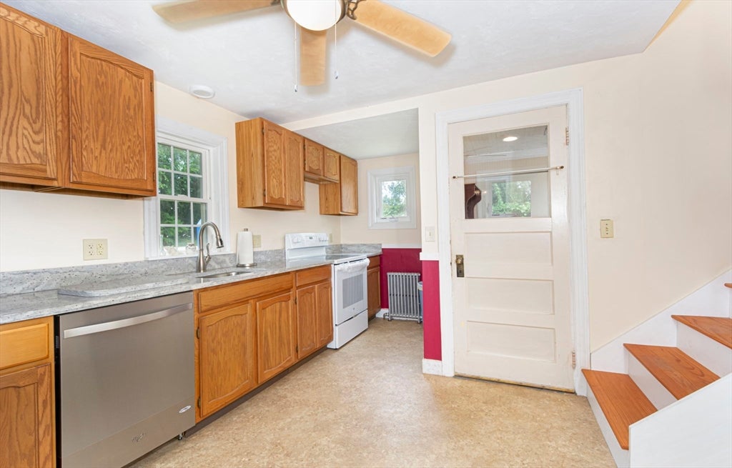 12 Fairground Rd, Sturbridge, MA, 12 Fairground Rd, Sturbridge, MA Photo #9