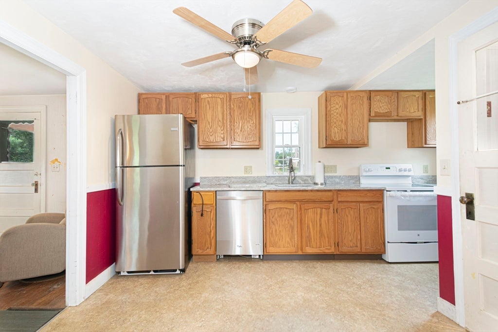12 Fairground Rd, Sturbridge, MA, 12 Fairground Rd, Sturbridge, MA Photo #7