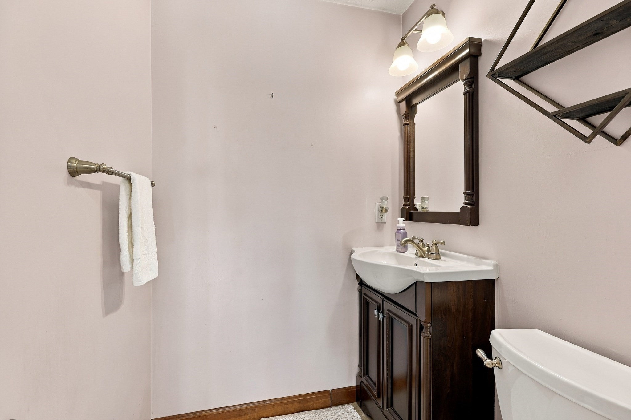 60 Bailey Road, Dracut, MA, 60 Bailey Road, Dracut, MA Photo #16