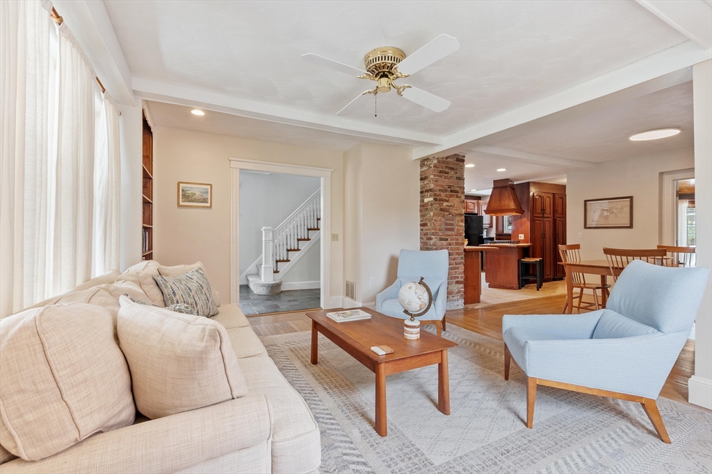 35 Brandon Street, Lexington, MA, 35 Brandon Street, Lexington, MA Photo #4