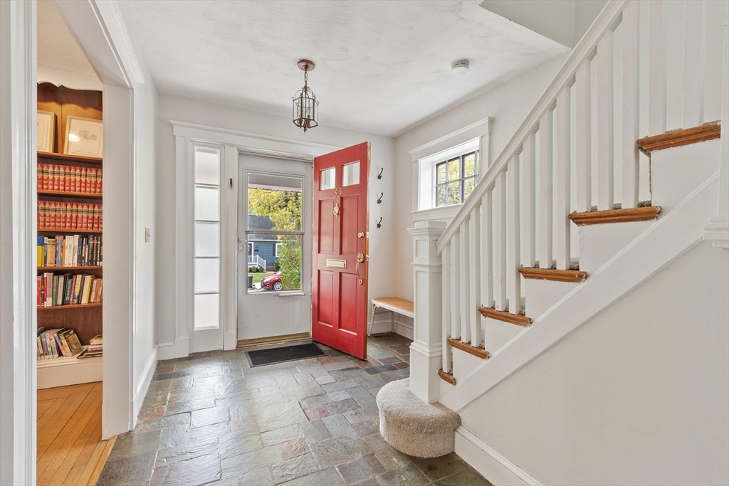 35 Brandon Street, Lexington, MA, 35 Brandon Street, Lexington, MA Photo #3