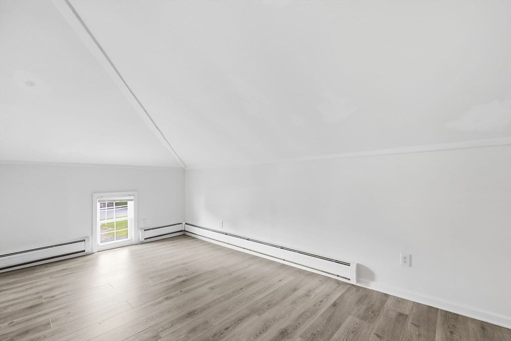 5 Noble Ave, Westfield, MA Photo #14
