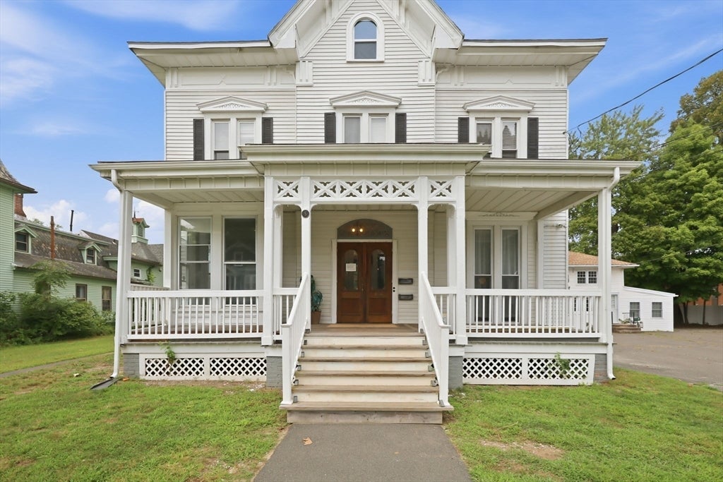 5 Noble Ave, Westfield, MA Photo #3