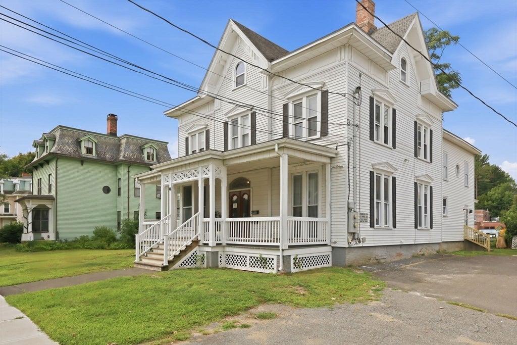 Photo of 5 Noble Ave, Westfield, MA