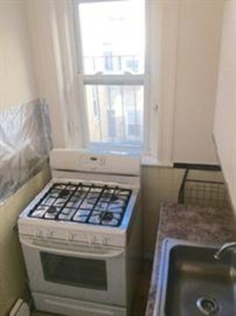 1840 Commonwealth Ave 16