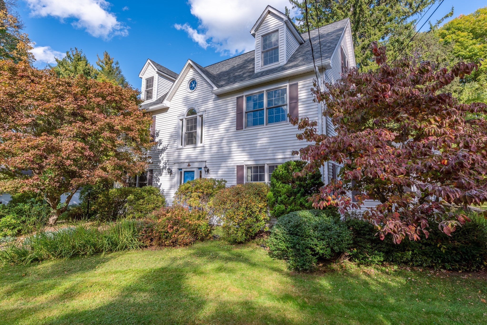 Photo of 18 Dana St, Amherst, MA